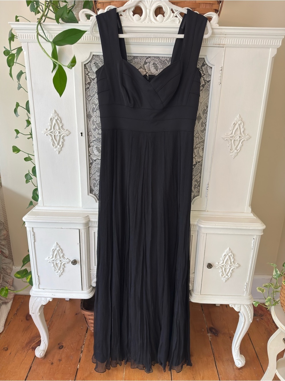 Tadashi Shoji  Black Silk Gown
 with Sweetheart Neckline